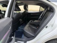 2021 Toyota Camry 2.5S Fashion, белый — фото 5