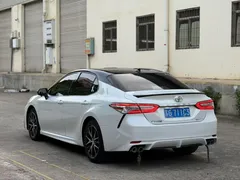 2021 Toyota Camry 2.5S Fashion, белый — фото 7