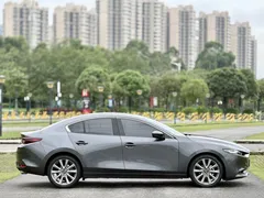 2021 Mazda Mazda3 2.0L AT — фото 4