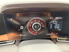 2022 Hyundai Elantra 1.5L CVT LUX Premium, белый — фото 9