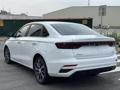 2023 Geely Emgrand 1.5L CVT Luxury Champion 4th Gen, белый — фото 9