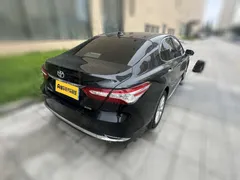 2023 Toyota Camry 2.0G Luxury, чёрный — фото 2