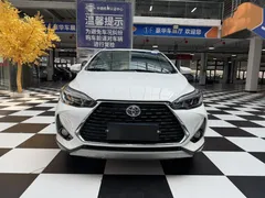 2022 Toyota Yaris L Zhixuan X 1.5L CVT Luxury Plus, белый — фото 1