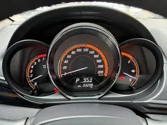 2022 Toyota Yaris L Zhixuan X 1.5L CVT Luxury Plus, белый — фото 6