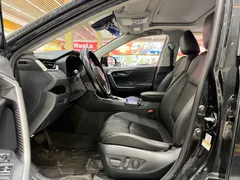 2022 Toyota RAV4 2.0L CVT 2WD Fashion, чёрный — фото 7