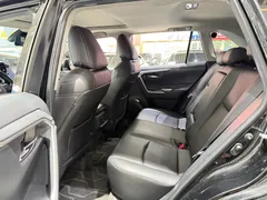 2022 Toyota RAV4 2.0L CVT 2WD Fashion, чёрный — фото 9