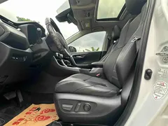 2021 Toyota Wildlander 2.0L 2WD Luxury, белый — фото 4