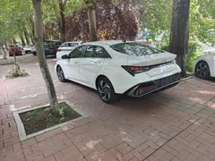 2023 Hyundai Elantra 1.5L CVT GLX Elite, белый — фото 8