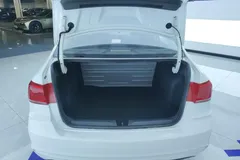 2021 Volkswagen Santana 1.5L MT Fashion, белый — фото 11
