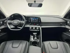 2023 Hyundai Elantra 1.5L CVT GLX Elite — фото 15