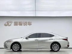 2021 Lexus ES 260 — фото 2
