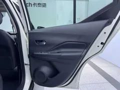 2022 Nissan Kicks 1.5L XV CVT Luxury, белый — фото 12