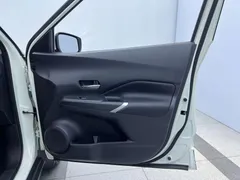 2022 Nissan Kicks 1.5L XV CVT Luxury, белый — фото 20