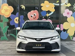 2021 Toyota Camry 2.0G Luxury, белый — фото 4
