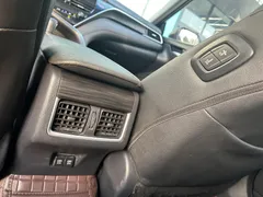 2021 Toyota Camry 2.0G Luxury, белый — фото 13