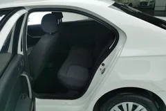 2021 Volkswagen Santana 1.5L AT Fashion, белый — фото 12