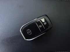 2022 Toyota Harrier 2.0L CVT 2WD Premium, белый — фото 15