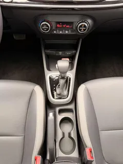 2021 Kia Yipao 1.4L CVT Sunroof, белый — фото 8