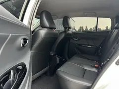 2022 Toyota Yaris L Zhixuan X 1.5L CVT Luxury Plus, белый — фото 9