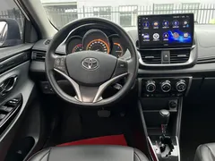 2022 Toyota Yaris L Zhixuan X 1.5L CVT Luxury Plus, белый — фото 13