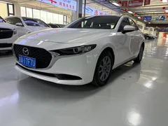 2022 Mazda Mazda3 2.0L AT, белый — фото 1