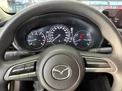 2022 Mazda Mazda3 2.0L AT, белый — фото 18