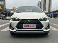 2022 Toyota Yaris L Zhixuan X 1.5L CVT Luxury Plus, белый — фото 2