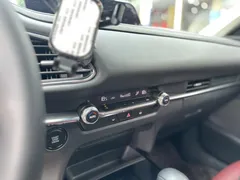 2022 Mazda CX-30 2.0L AT, белый — фото 9