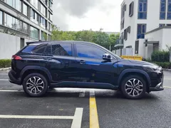 2023 Toyota Frontlander 2.0L CVT Luxury, чёрный — фото 3