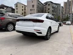 2023 Geely Emgrand 4th Gen 1.5L CVT Premium Champion, белый — фото 6
