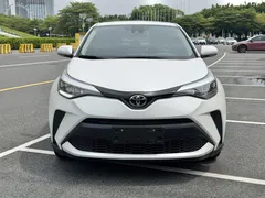 2021 Toyota C-HR 2.0L Comfort, белый — фото 2