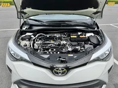 2021 Toyota C-HR 2.0L Comfort, белый — фото 9
