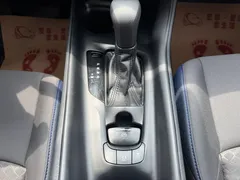 2021 Toyota C-HR 2.0L Comfort, белый — фото 12