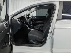 2021 Volkswagen Polo Plus 1.5L AT Panoramic, белый — фото 12