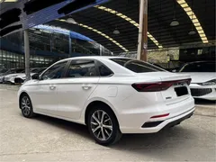 2022 Geely Emgrand 4th Gen 1.5L CVT Flagship, белый — фото 12