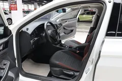 2021 Volkswagen Bora 1.5L AT Fashion, белый — фото 5