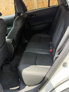2023 Toyota Corolla Cross 2.0L CVT Elite, белый — фото 6