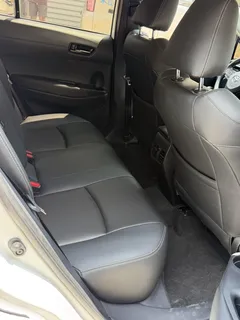 2023 Toyota Corolla Cross 2.0L CVT Elite, белый — фото 11