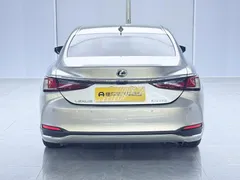 2022 Lexus ES 200 Excellence — фото 5