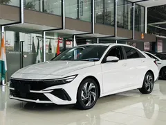 2023 Hyundai Elantra 1.5L CVT GLX Elite, белый — фото 1