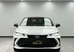 2022 Toyota Avalon 2.5L Luxury, белый — фото 3