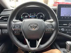 2023 Toyota Camry 2.5G Luxury, чёрный — фото 7