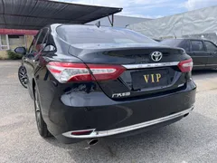 2023 Toyota Camry 2.5G Luxury, чёрный — фото 13