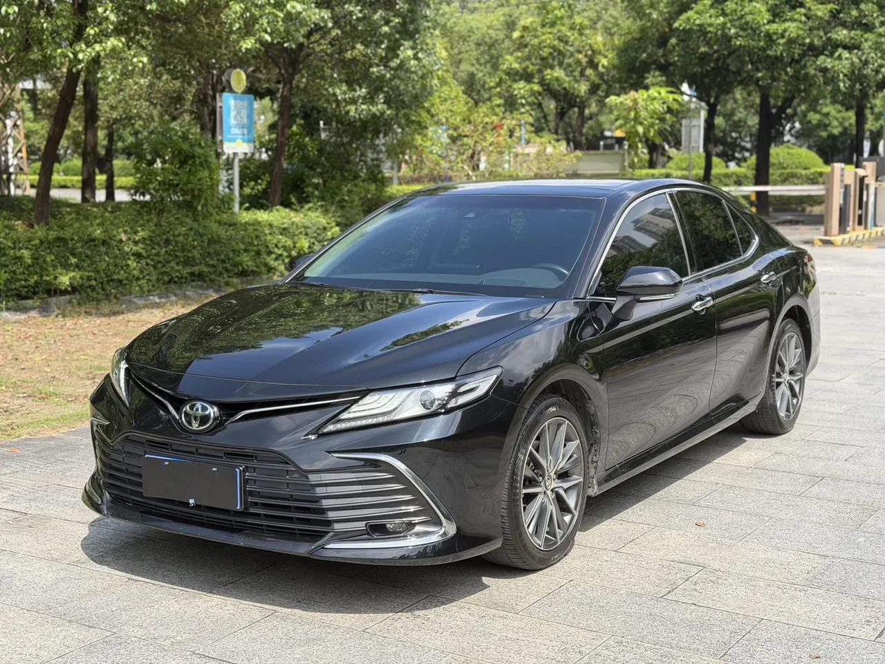 2021 Toyota Camry 2.5G Luxury