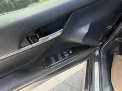 2021 Toyota Camry 2.5G Luxury, чёрный — фото 15