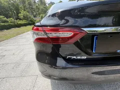 2021 Toyota Camry 2.5G Luxury, чёрный — фото 22