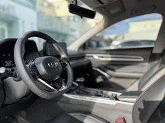 2022 Geely Emgrand 4th Gen 1.5L CVT Premium, белый — фото 14