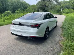 2023 Hyundai Elantra 1.5L CVT GLX Elite, белый — фото 12