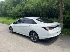 2023 Hyundai Elantra 1.5L CVT GLX Elite, белый — фото 14
