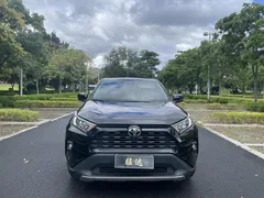 2023 Toyota RAV4 2.0L CVT 2WD Fashion, чёрный — фото 3